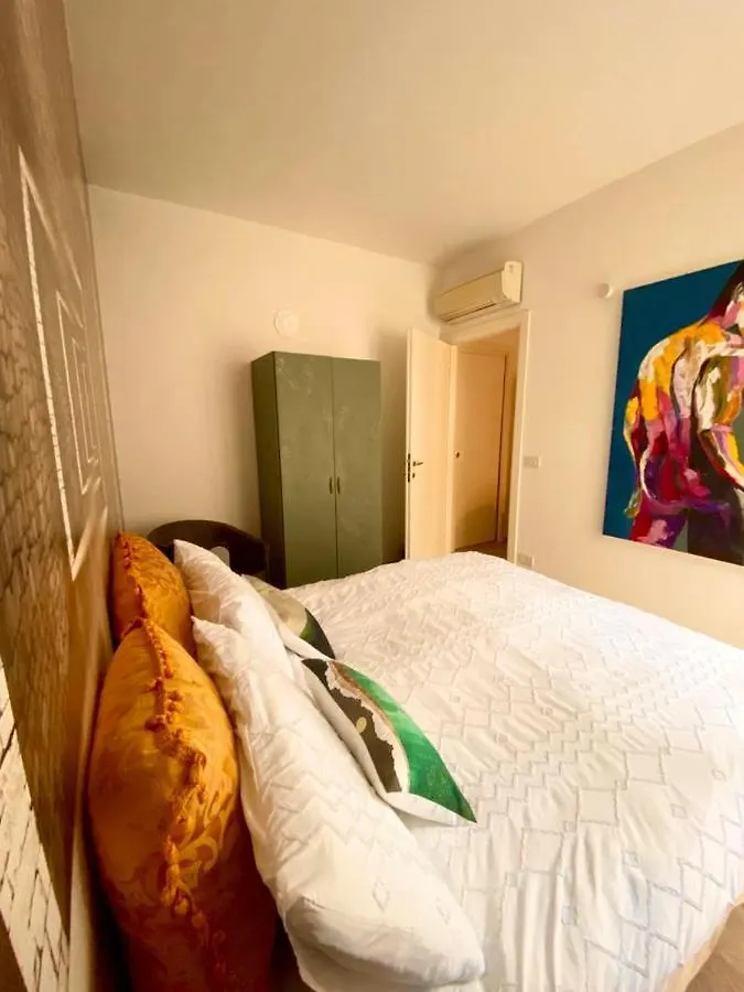 Artist apartment centro storico Perugia Italia
